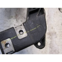 кронштейн крепления бампера Mercedes-Benz M-Класс W166 2015 1666263631