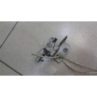 Ответная часть замка багажника Nissan Presea 1995-2000 1996 8462050A00