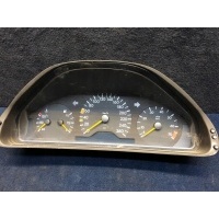 Mercedes - benz w210 спидометр a2105407247