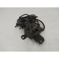 Замок капота Volkswagen Golf-4 2003 1J1823531C