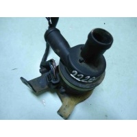 Насос антифриза дополнительный Volkswagen Touareg 2013 059121012B
