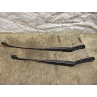 Щеткодержатель (поводок стеклоочистителя, дворник) Volkswagen Passat B6 2006 3C1955409C,3C1955410B