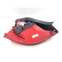 Фонарь задний правый Renault Megane 2006 8200413216