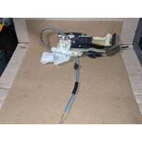 замок двери передней правой Mercedes-Benz E-Класс 2010 A2047202435