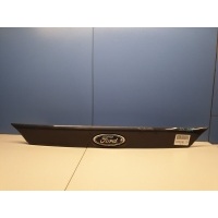 Накладка двери багажника Ford Focus 3 2011-2019 1750205