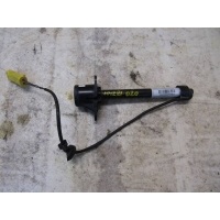 пиропатрон петли капота Mercedes ML W166 2015 1669060002