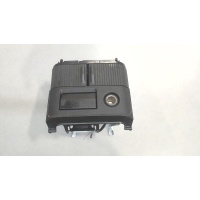 Пепельница Nissan X-Trail (T30) 2001-2006 2004 68108EQ400