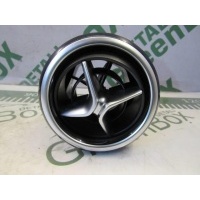 Дефлектор обдува салона Mercedes B W246 2012 A2468300554