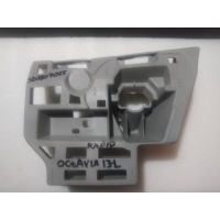 кронштейн бампера Skoda Octavia a7 13-17 5e0807055