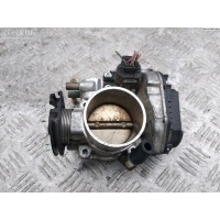 Заслонка дроссельная Volkswagen Passat B4 1995 037133064