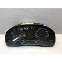 Щиток приборов (приборная панель) Volkswagen Passat B5 1999 3B1919880C