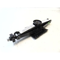 Оригинальный домкрат mercedes - benz a1685830715