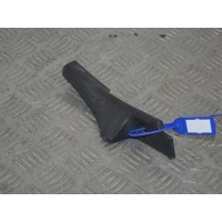Молдинг стекла лобового Renault Duster (2010-2019) 2015 8200763640