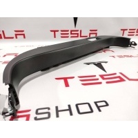 Накладка дверного проема задняя левая нижняя Tesla Model X 2017 1105138-00-D