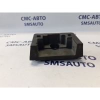 Поддомкратник Volkswagen Touareg NF 7L8804123