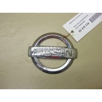 Эмблема на крышку багажника Nissan Micra (K12E) (2002 - 2010) 90890AX600