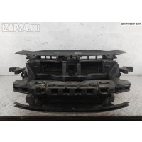 Рамка передняя (панель кузовная, телевизор) Volkswagen Passat B6 2006 3C0805588F