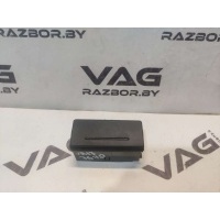 Пепельница Audi Q7 4L 2007 4B0857406