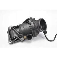 Корпус термостата a2762000315 w205 w222 3.0 v6