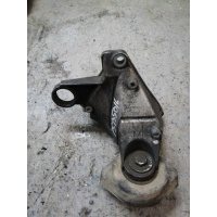 Кронштейн КПП Volkswagen Passat B5 2000 8D0399114S