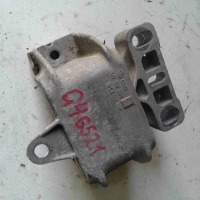 Кронштейн двигателя Volkswagen Golf 4(1997-2004) 1j0199555