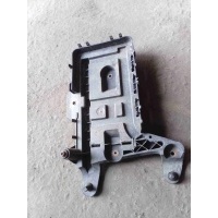 Полка аккумулятора (площадка АКБ) Volkswagen Passat B6 2007 1k0915333