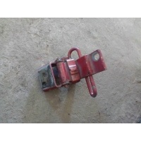 Петля двери Audi A6 C5(1997-2004) 2000 8d0831411a
