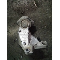Кронштейн КПП Volkswagen Passat B5 1998 8D0399114S