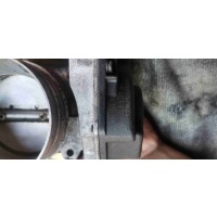 Заслонка дроссельная Volkswagen Golf 4(1997-2004) 021133066
