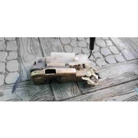 Замок двери передней левой Volkswagen Transporter T4 1992 701837015C
