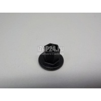 Крепеж (клоп) Nissan X-Trail (T30) (2001 - 2006) 01553-05131
