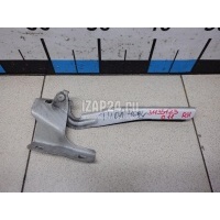 Петля капота правая Nissan Tiida (C11) (2007 - 2014) 65400-ed000