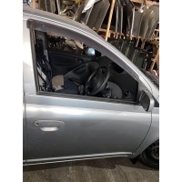 дверь боковая Toyota Vitz ncp10 2002.07 67001-52011