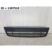 Решетка переднего бампера Volkswagen Tiguan I Рест. (2011-2016) 5N0853677H 9B9