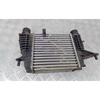 Интеркулер Renault Clio 3 поколение [рестайлинг] (2009-2012) 2010 8200471885