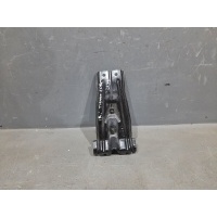 Кронштейн замка капота Volkswagen Tiguan 2 5NA805567