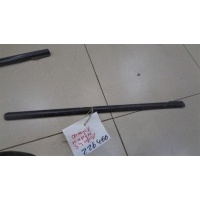 Накладка стекла заднего правого (бархотка) Ford Focus 2 2008-2011 2008 г. 1748426