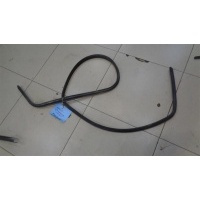Уплотнитель проема двери передний Ford Focus 2 2008-2011 2008 г. 1534918