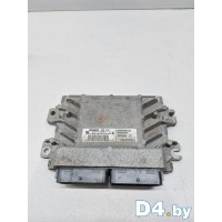 Блок управления двигателем Renault Logan 2007 8200483732