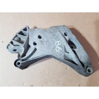 Кронштейн двигателя Volkswagen Passat B6 2005, 2006, 2007, 2008, 2009, 2010 06j199207k