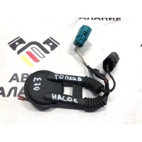 Фишка на топливный насос BMW X5 E70 LCI 2010 61138352390