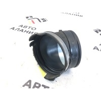 Патрубок воздуховода BMW 1-Series E87 2006, 2004, 2005, 2007, 2008, 2009, 2010, 2011, 2012, 2013 13717537502