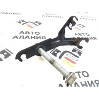 кронштейн BMW 6-Series E63 34526760049