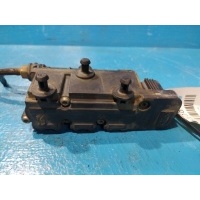 Клапан пневмоподвески Land Rover Range Rover 2003-2012 RVH500050