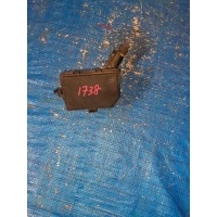 блок предохранителей TOYOTA RACTIS NCP120 82741-52080