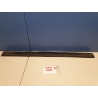 Уплотнитель двери багажника Jeep Grand Cherokee WK2 2010- 68170168AB