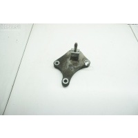 Кронштейн КПП опорный Ford Fiesta (2001-2007) 2004