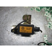 Датчик ускорения Volkswagen Golf 2000 1j0907657b 1j0907651a