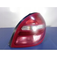 Almera n16 хэтчбек фонарь правый задняя 26550bm411