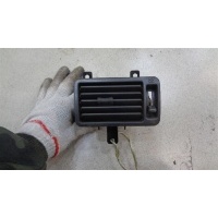 Дефлектор воздушный левый Mitsubishi Pajero, Montero 2 1991-2004 1996 MB775268